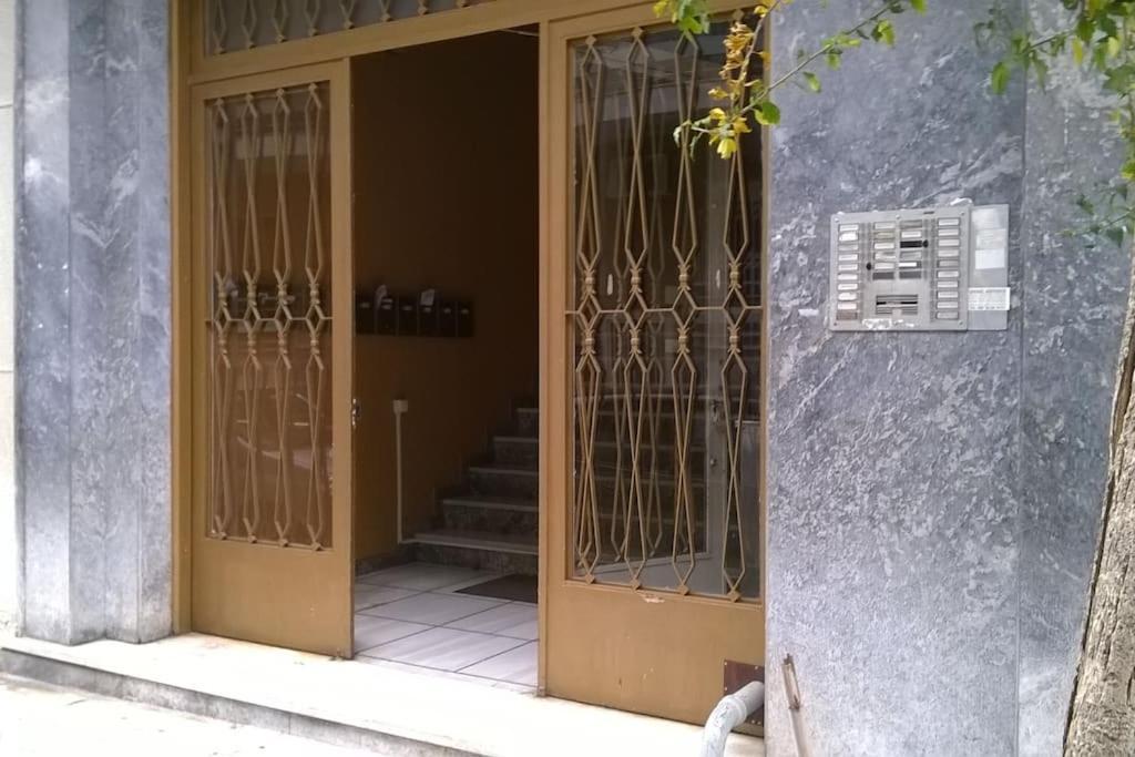 Проживание в семье Private Bedrooms In Shared 135 Sm Center *